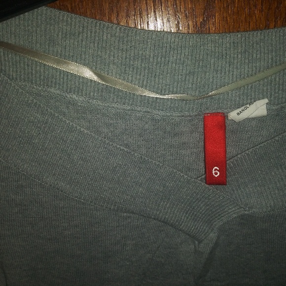 H&M Tunic Sweater - Picture 3 of 5